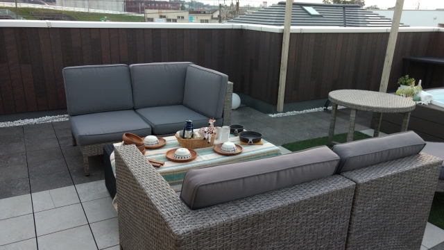 ルーフバルコニーのメリット デメリット 戸建てリノベinfo